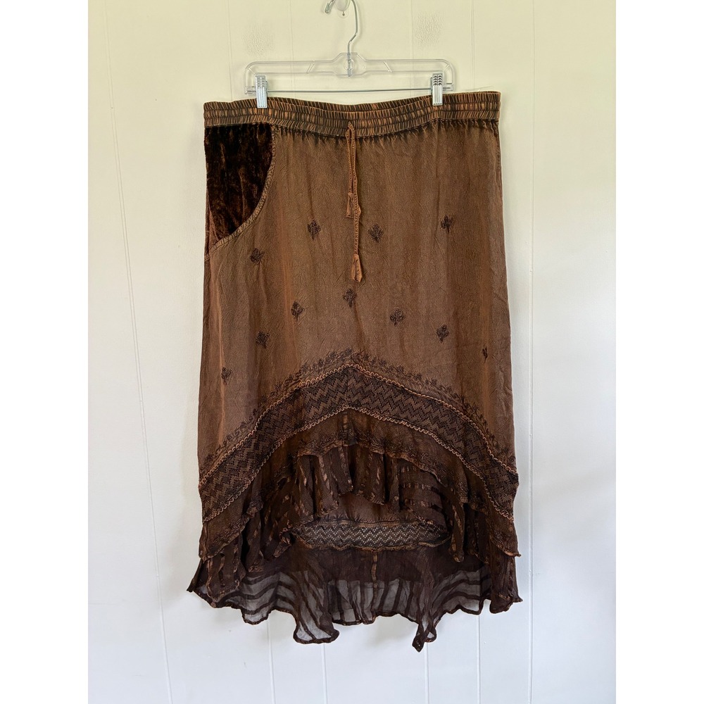 SOHO Clothing Company Brown Gypsy Maxi Skirt Lace Trim Velvet Pocket OS